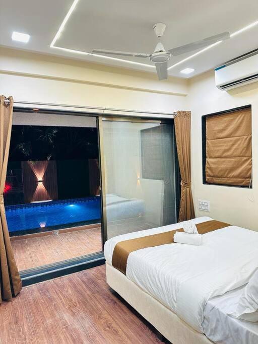 Casa Majestic Lonavala Villa ภายนอก รูปภาพ